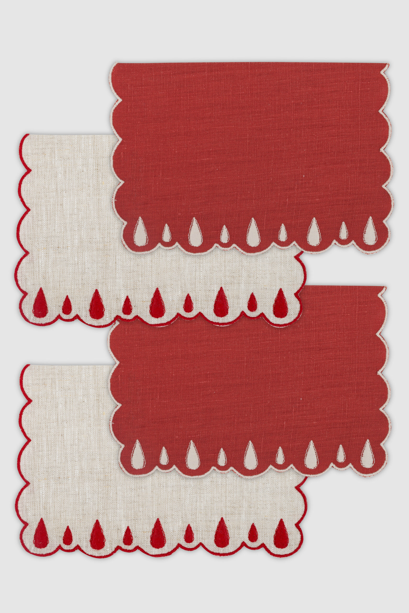 set of four drops eco/red cocktail napkins